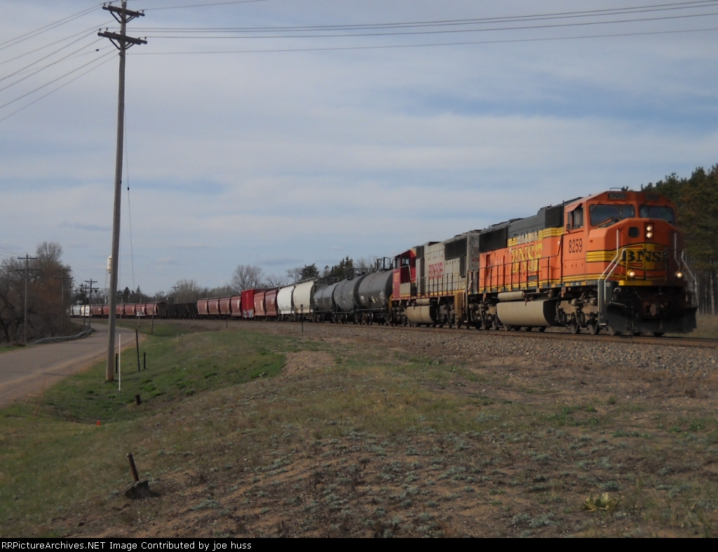 BNSF 8259 East